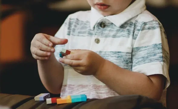 Plataforma digital produzida pela USP vai oferecer suporte para indivíduos com autismo