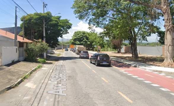 Homem morre após bater moto na Av. São Dimas em Guaratinguetá