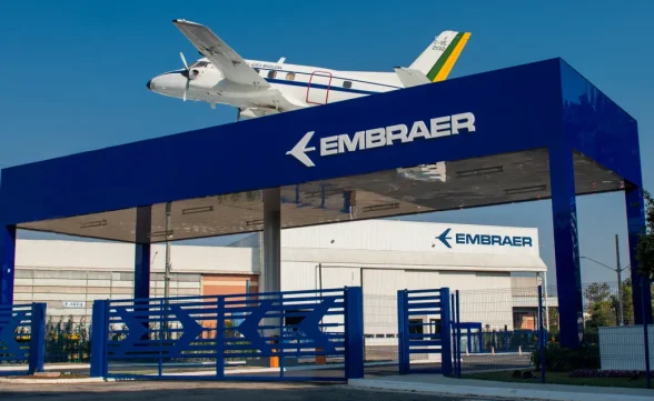 Embraer abre 200 vagas de estágio com bolsas de até R$ 2,4 mil