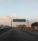 Colisão na Dutra próximo a Unip em São José deixa carro…