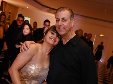 Valéria Miranda comemora aniversário com muita alegria e energia boa