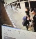 Menino autista de 8 anos, é arrastado pelas pernas em clínica