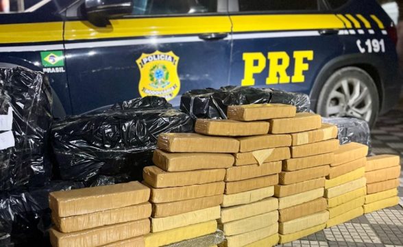 Após perseguição, PRF apreende 213 kg de maconha na Dutra em Jacareí  