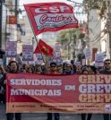 Servidores municipais de Jacareí encerram greve após reunião com prefeito