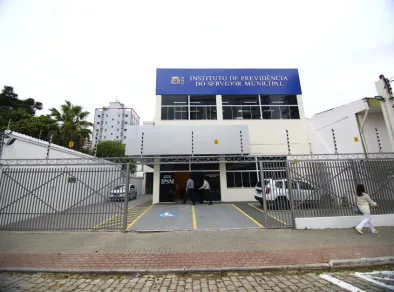 TJ de SP vai julgar ação que contesta votação na Câmara