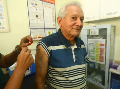 Vacinação contra a gripe será aplicada nas Casas do Idoso em São José
