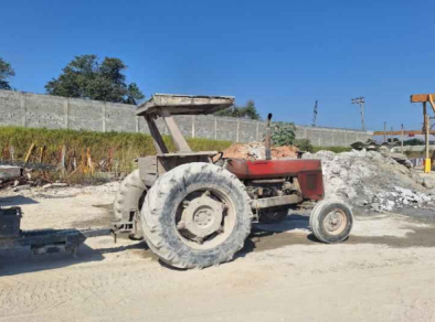 Trabalhador morre após ser prensado por trator em fábrica de Caçapava