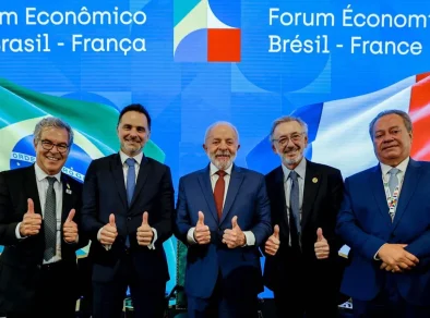 Após visita de Lula, Fiocruz firma acordo com instituição e empresa francesa para fortalecer produção de vacinas