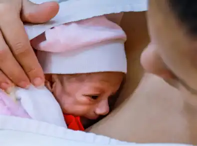 Brasil avança na eliminação da transmissão de mãe para filho do HIV e busca certificação internacional