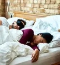 Pessoas ciumentas e inseguras tendem a dormir mal, aponta pesquisa