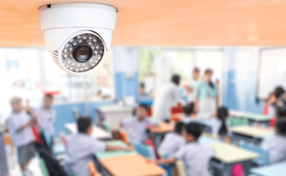 Câmara de Jacareí aprova projeto que prevê instalação de câmeras em escolas e creches para combater violência