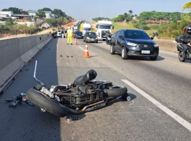Dutra registra 5 acidentes na manhã desta quinta (19) no Vale do Paraíba  