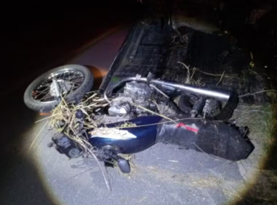 Acidente entre moto e carro deixa dois mortos em Cachoeira Paulista 
