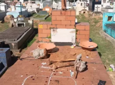 Sepultura do Cemitério Municipal de Taubaté é violada e homem é flagrado com crânio humano 