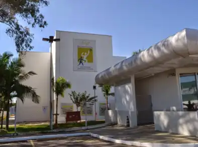 Inscrições para processo seletivo dos Colégios Embraer terminam na segunda-feira (30)