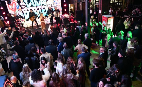A NIPBR comemora com festa animada o lançamento do seu novo CHIP 5G.