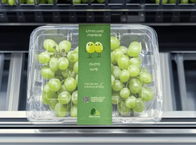 Supermercado transforma embalagens em declarações de amor