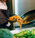 Cursos gratuitos de culinária básica e confeitaria – Programa ‘Qualifica SP’…