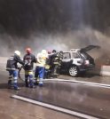 Carro pega fogo no túnel da Tamoios em Caraguatatuba  