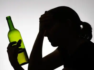 Alcoólicos Anônimos: participação de mulheres tem recorde de crescimento