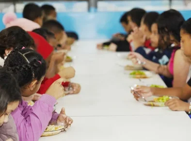 Escolas estaduais vão oferecer merenda durante as férias de julho