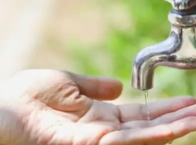 Rompimento de adutora pode afetar abastecimento de água em Jacareí neste sábado (7)