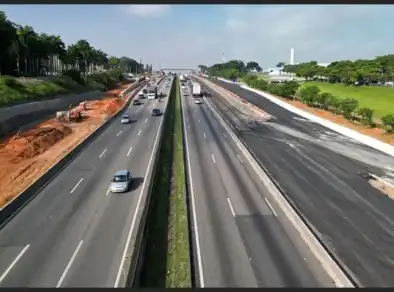 Concessionária libera 4 km de pistas na Via Dutra entre os bairros Jardim das Indústrias e Nova Jacareí