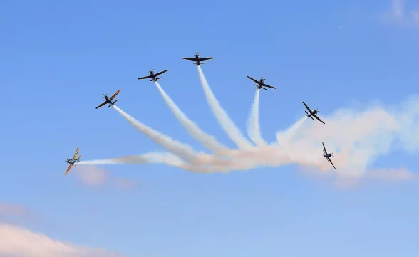 Esquadrilha da Fumaça: o balé aéreo que volta a encantar o céu joseense