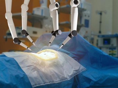 Pela primeira vez, robô guiado por IA realiza cirurgia em um paciente real 
