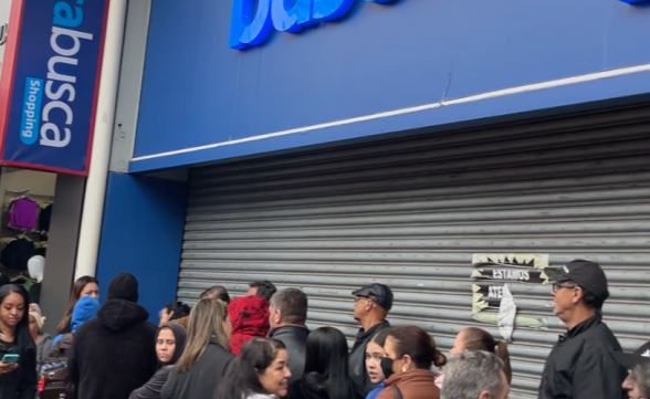 Inauguração do Busca Busca cria fila “quilométrica” no centro de São José 