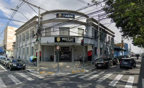 Homem é preso após agredir idoso com pedaço de madeira em São José  