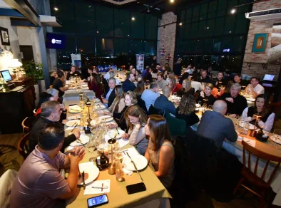 Confraria do Zé celebra o vinho nacional em noite especial na Troina Pizza Gourmet