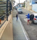 Dupla finge ser motorista de aplicativo para assaltar idosa em Taubaté