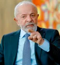 Segundo Datafolha, 45% dos brasileiros dizem que a situação econômica do…