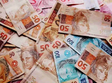 Brasileiros têm mais de R$ 10,5 bilhões “esquecidos” em bancos; veja como consultar
