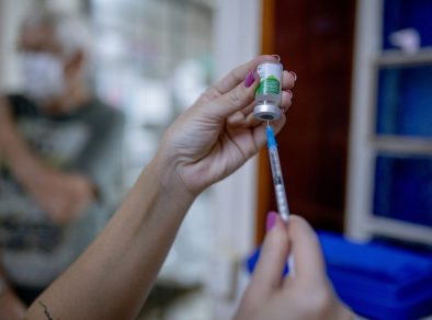 Brasil volta à lista dos países com mais crianças sem vacina
