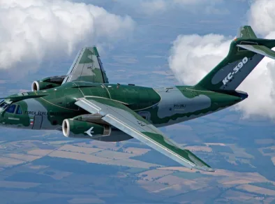 Saiba sobre a nova estratégia da Embraer para produzir o KC-390 nos Estados Unidos