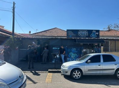 Polícia Civil fecha adegas e apreende bebidas falsificadas em SJC