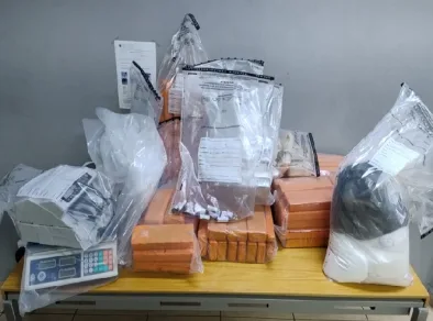 Tráfico em Taubaté: Polícia prende homem com 76 kg de drogas no Bonfim