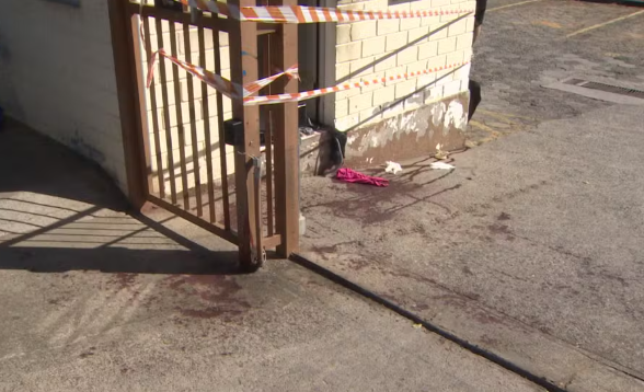 Mulher é atacada com golpes de tesoura pelo ex-marido em São José