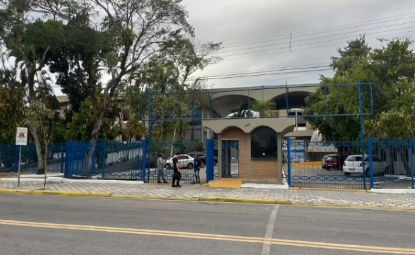 Polícia Federal deflagra operação contra crimes ambientais e fundiários no Litoral Norte