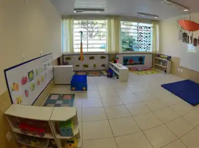 Prefeitura de SJC anuncia mais terceirizações e fechamento de escolas na educação infantil