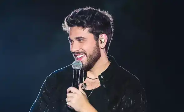 Gustavo Mioto grava vídeo confirmando presença no Vale Rodeio Show neste sábado (20)