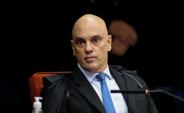 Moraes critica anotações golpistas de general e ex-ministro no STF