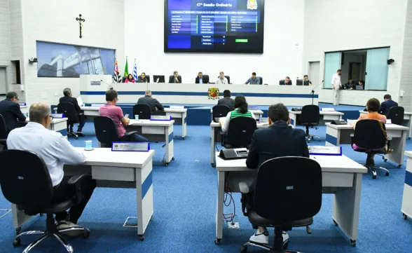 Câmara de São José deve votar nesta quinta (11) reajuste do IPTU e taxas