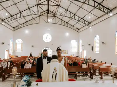 A Feira “Casar em Caraguá” reúne expositores renomados em fotografia, cerimonial e assessoria