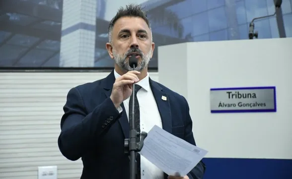Vereador Senna defende participação do Legislativo no Conselho da AFAC para ampliar transparência e representatividade