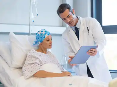 Pacientes do SUS esperam além do prazo legal para iniciar tratamento contra o câncer