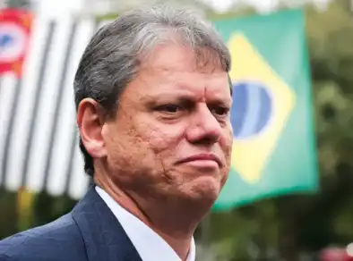 Governo de SP anuncia medidas emergenciais após tempestades