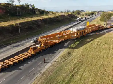Mega-transformador de mais de 800 toneladas provoca alterações no trânsito nesta quarta (17)